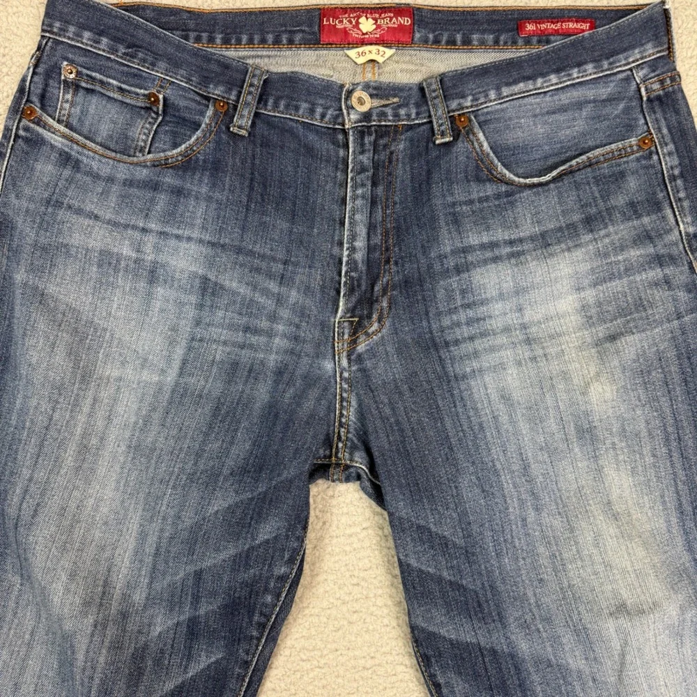 Lucky Brand 361 Vintage Straight Jeans Mens 36x32 Medium Wash Blue Denim Classic
